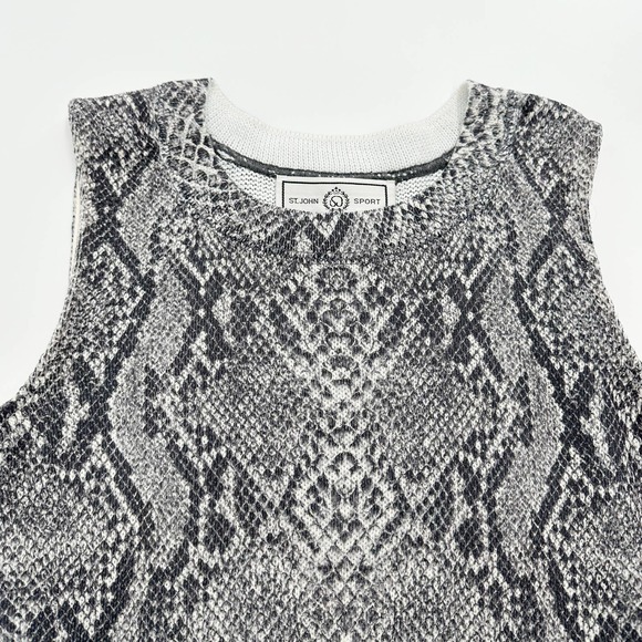 St. John Sport Knit Shell Tank in Snakeskin Python Print Size P US XS - Picture 3 of 7
